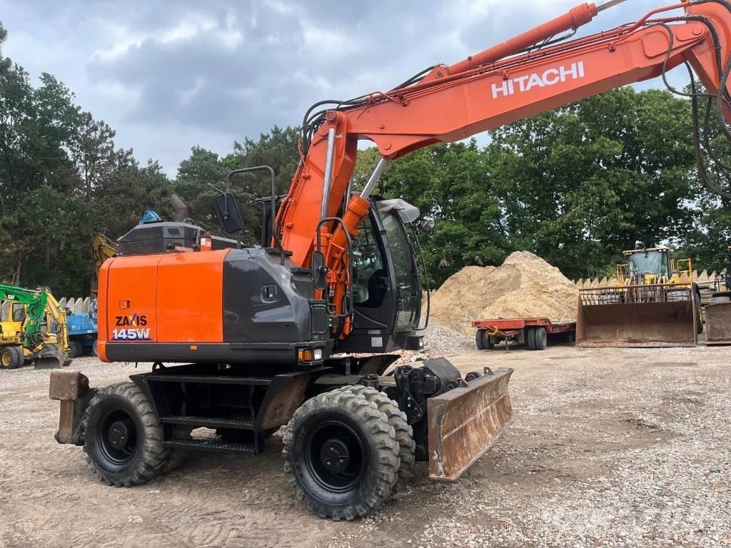 Hitachi ZX 145 W-6 轮式挖掘机
