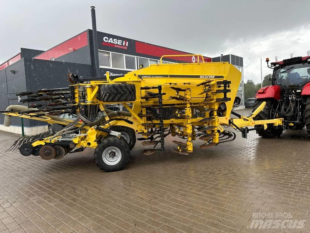 Bednar 4000F 条播机