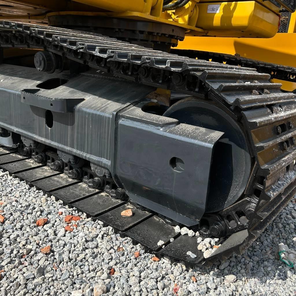 Komatsu 200-8 履带挖掘机