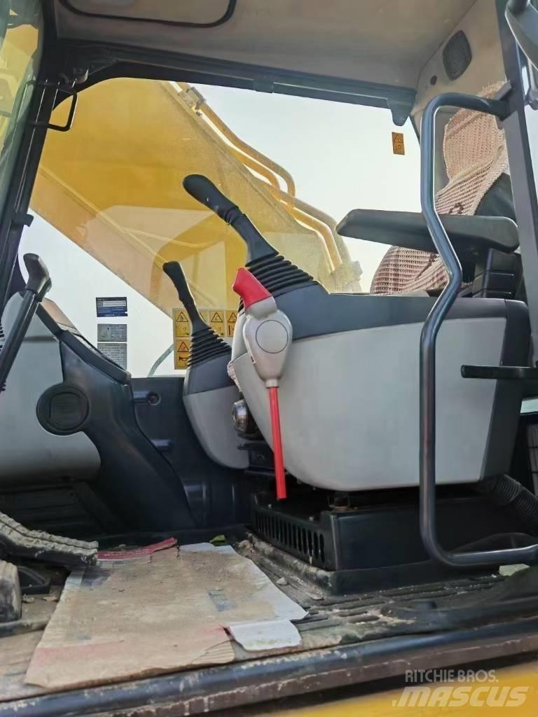 Komatsu 400-8R 履带挖掘机