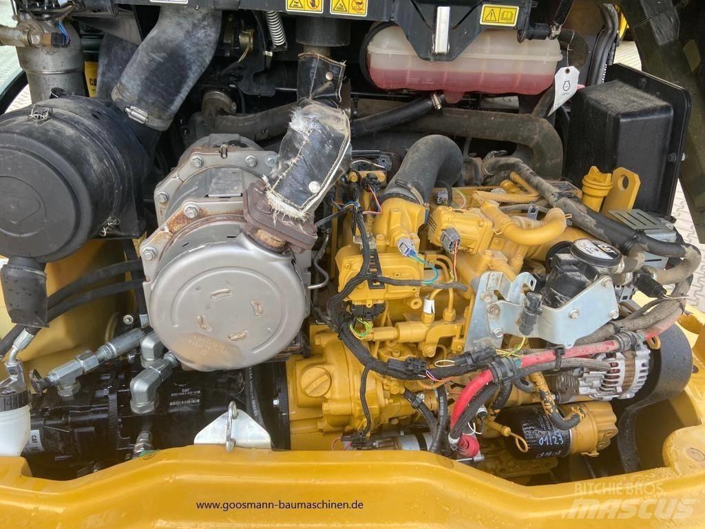 CAT 907 M 轮式装载机