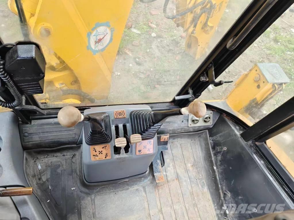 JCB 3 CX 反铲装载机