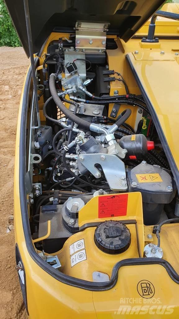Komatsu PC88 MR-11E0 中型挖掘机
