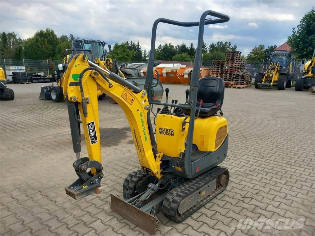 Wacker Neuson 803 履带挖掘机