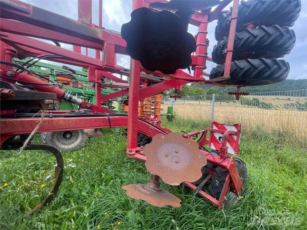 Horsch Tiger 4 AS 手扶中耕机