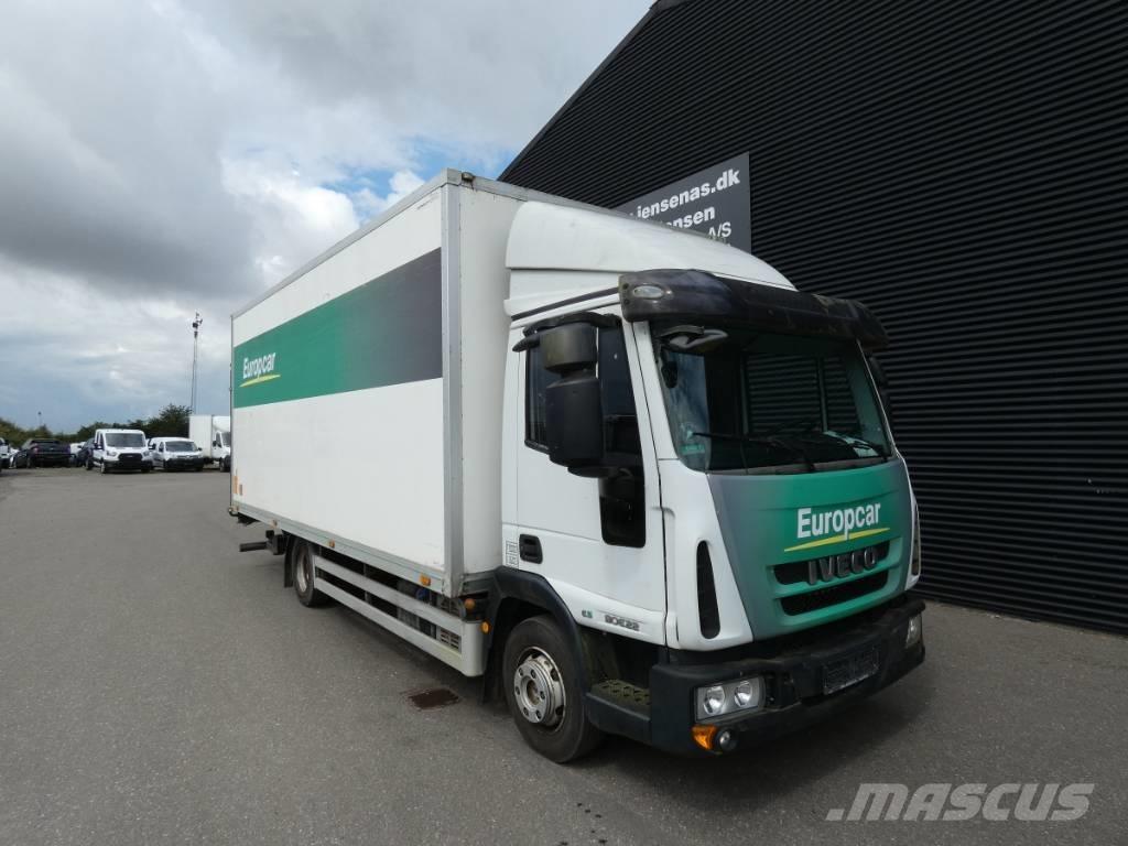 Iveco 90E 22 厢式货车