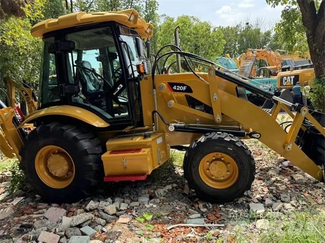 CAT 420 F 反铲装载机
