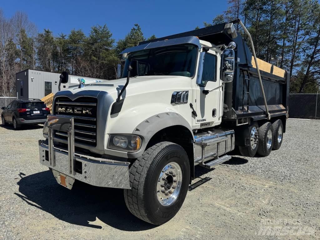 Mack Granite GU 433 自卸式货车
