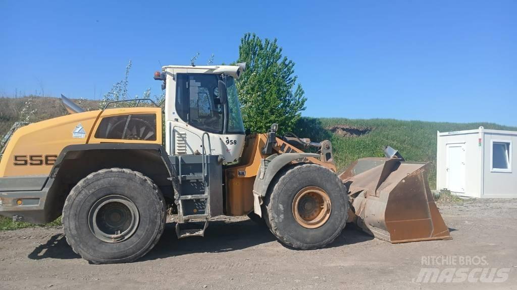 Liebherr L 556 轮式装载机