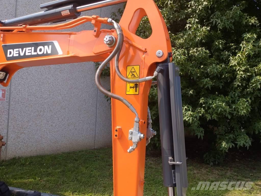 Develon DX 35 Z-7 小型挖掘机