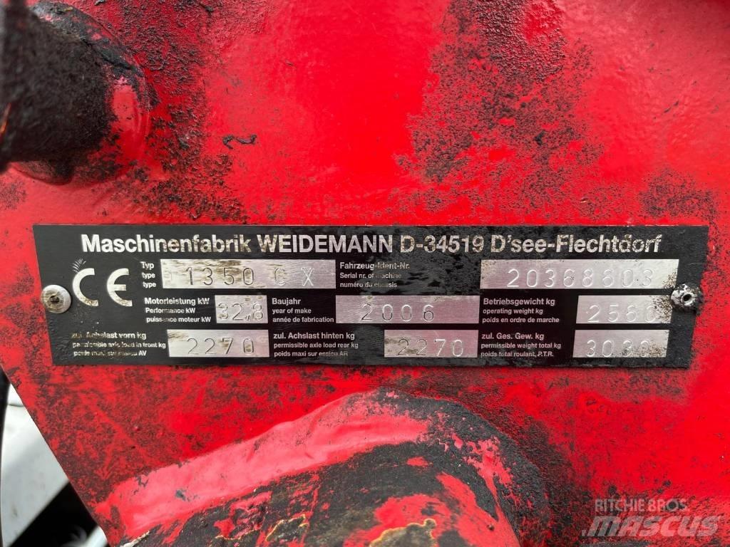 Weidemann 1350CX45 滑移装载机