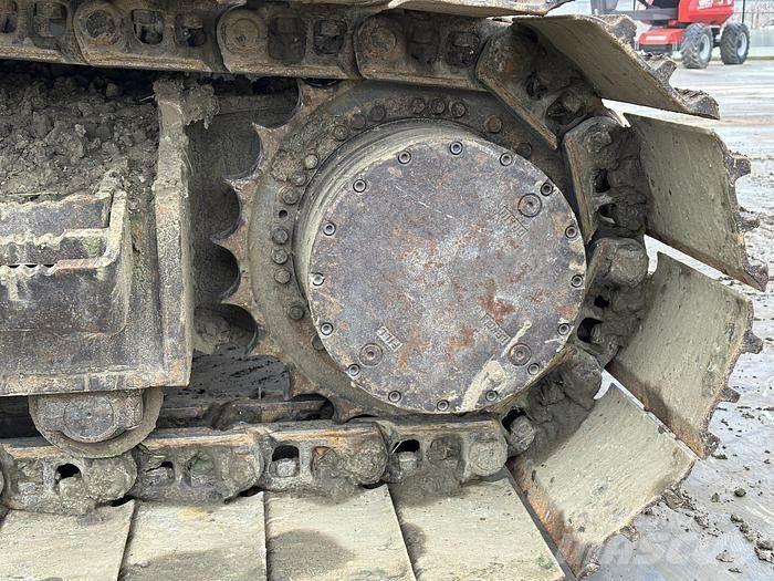 Doosan DX225LC-5 特种挖掘机