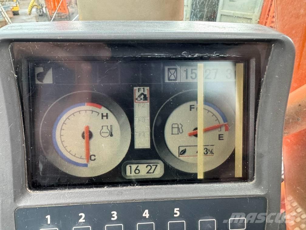 Hitachi ZX 280 LC-3 履带挖掘机