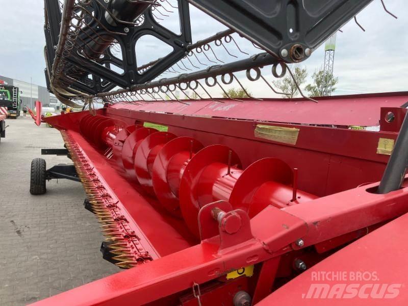 Case IH CASE 3050 联合收割机头
