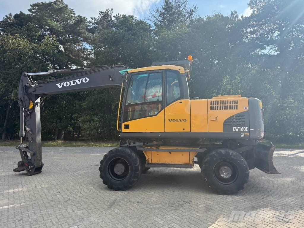 Volvo EW 160 C 轮式挖掘机