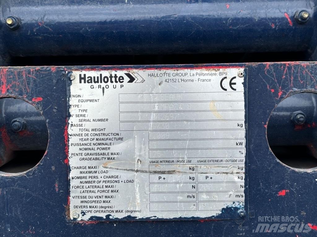 Haulotte Compact 8 剪叉式升降机