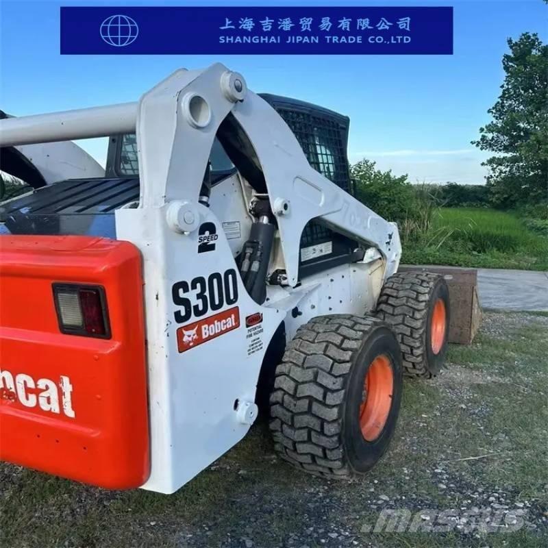 Bobcat s 300 滑移装载机