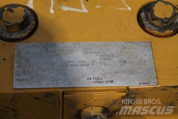 CAT 3054 发动机