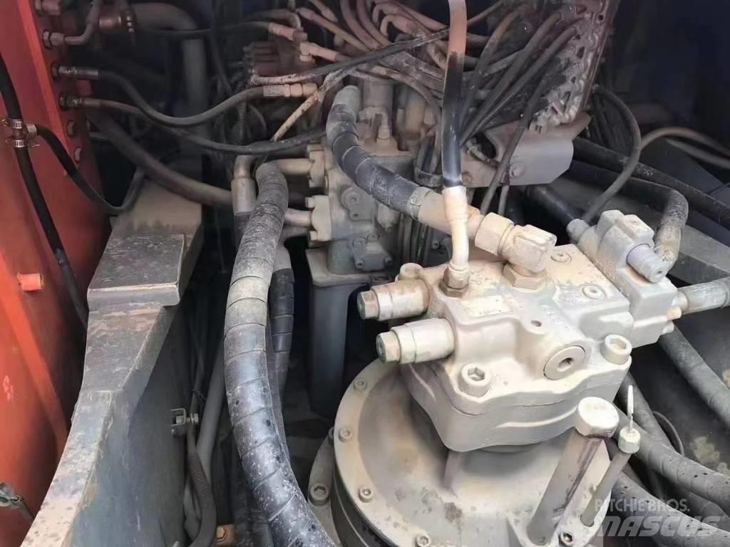 Hitachi ZX350 履带挖掘机