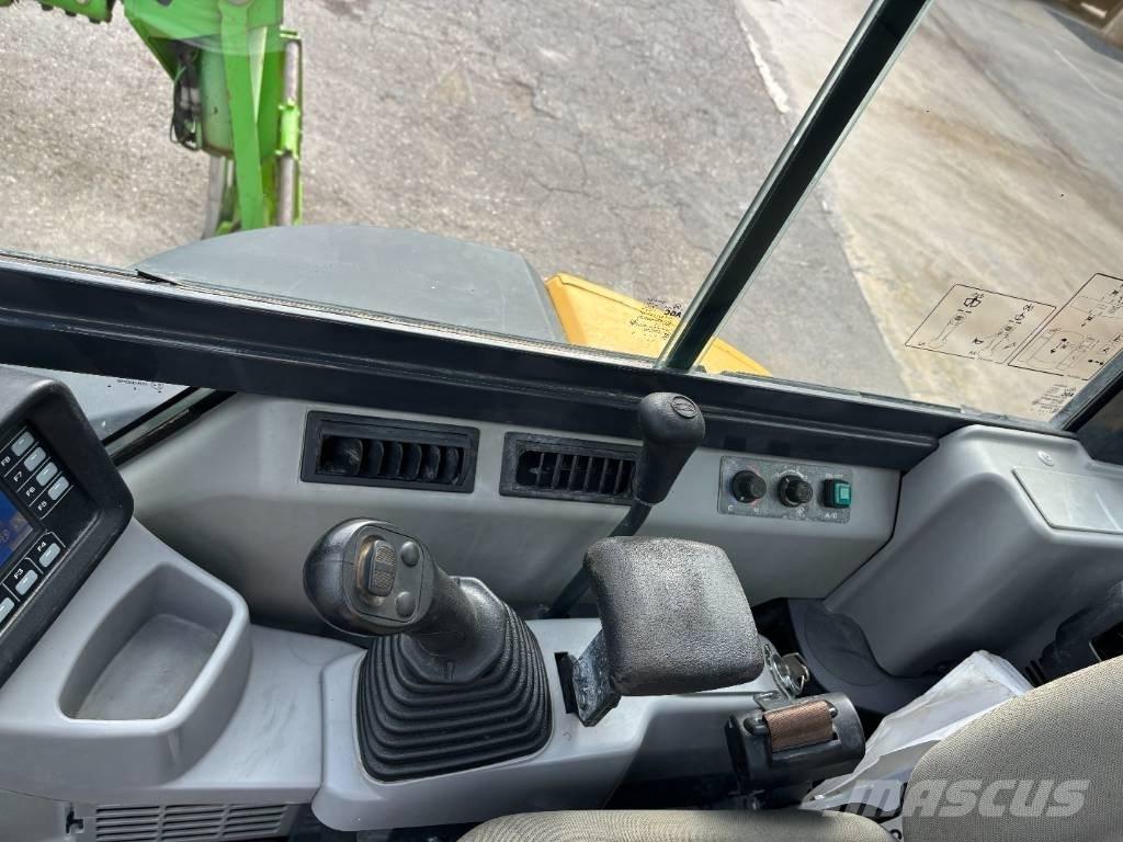 Komatsu PC 35 MR-5 小型挖掘机