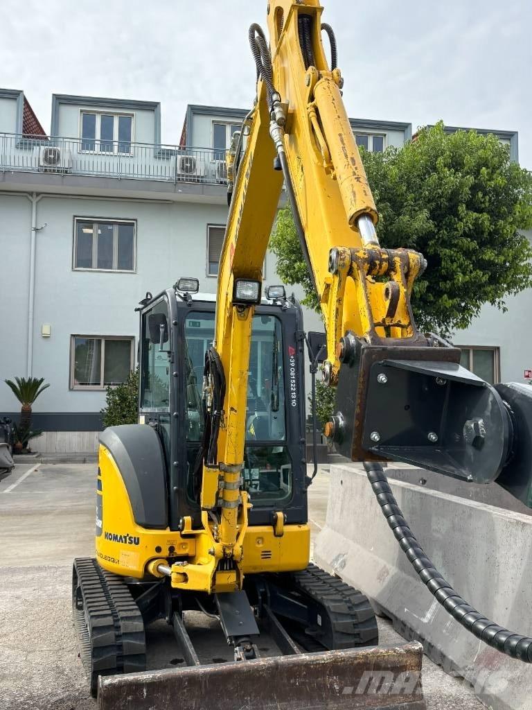 Komatsu PC 35 MR-5 小型挖掘机