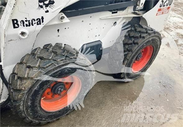 Bobcat S250 滑移装载机
