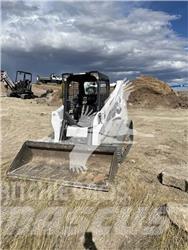 Bobcat T740 滑移装载机