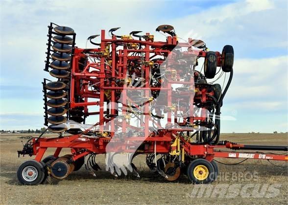 Bourgault 5710 条播机