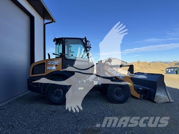 CASE 221F 轮式装载机