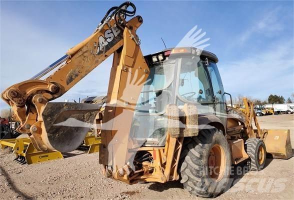 CASE 580SN 反铲装载机