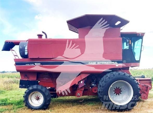 Case IH 1680 联合收割机