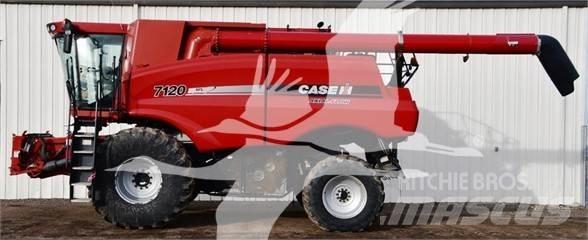 Case IH 7120 联合收割机