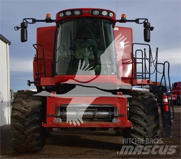 Case IH 7120 联合收割机