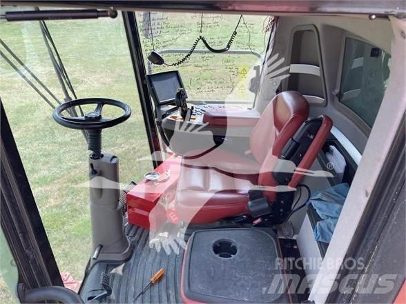 Case IH 8240 联合收割机
