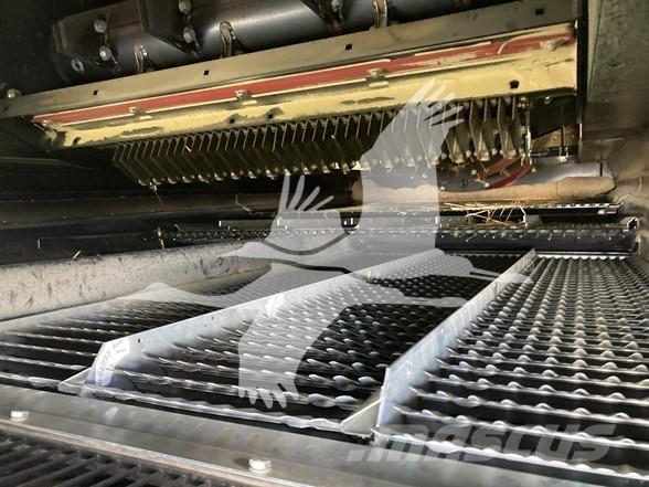 Case IH 8250 联合收割机