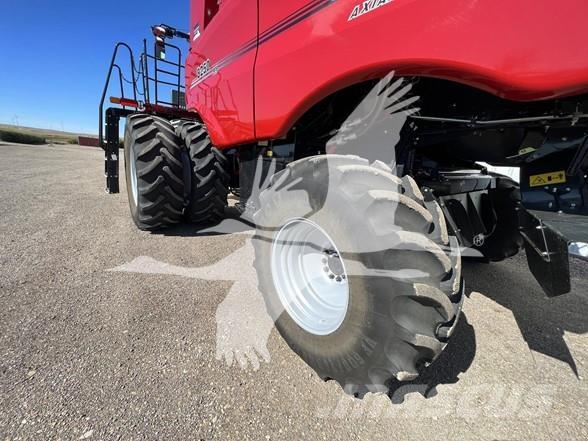 Case IH 8250 联合收割机