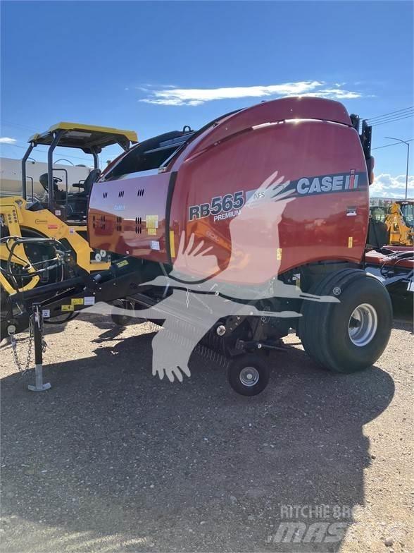 Case IH RB565 圆捆打捆机