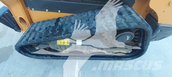 CASE TR310B 滑移装载机