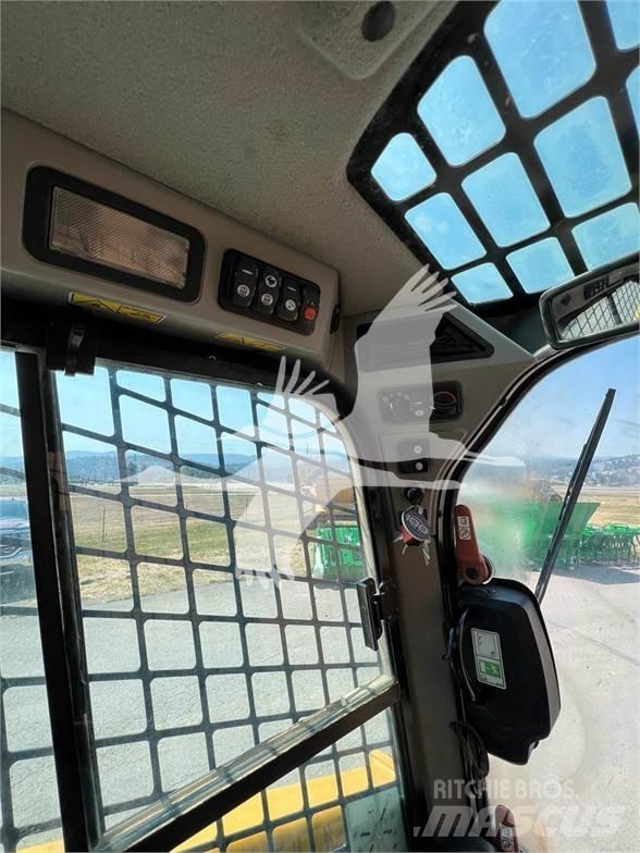 CAT 299D 滑移装载机