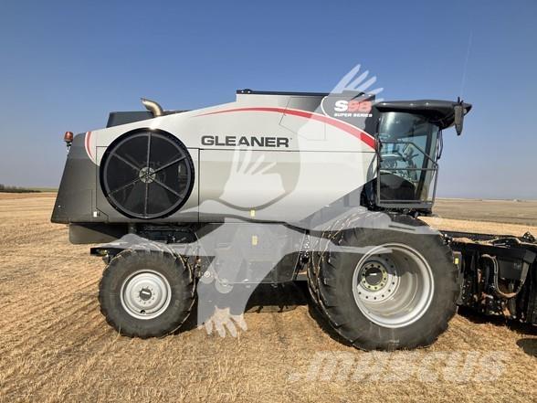 Gleaner S98 联合收割机
