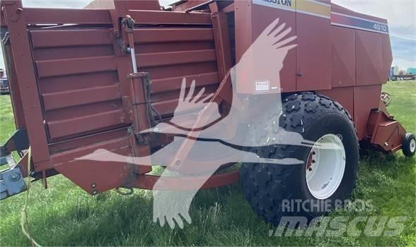 Hesston 4910 方捆打捆机