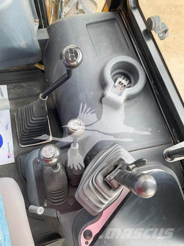 JCB 2CX12 反铲装载机