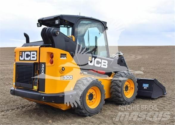 JCB 300 滑移装载机