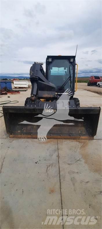 JCB 3TS-8W 滑移装载机