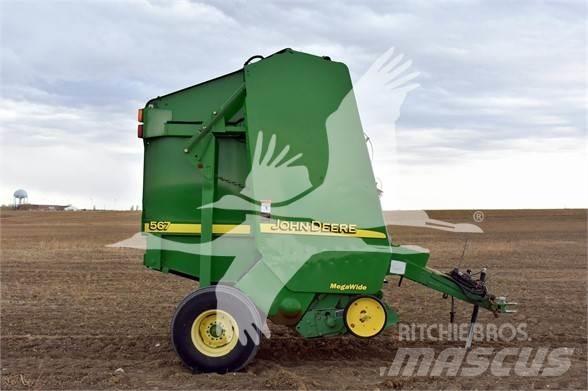 John Deere 567 圆捆打捆机