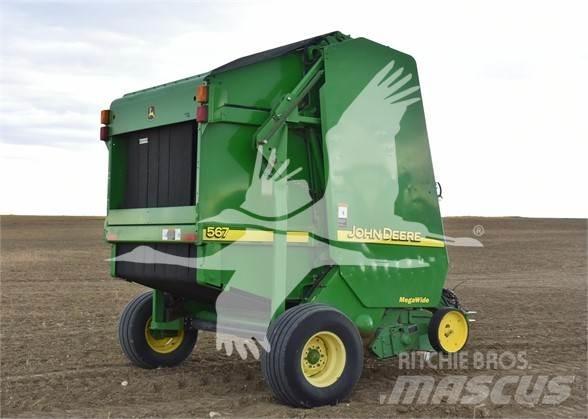 John Deere 567 圆捆打捆机