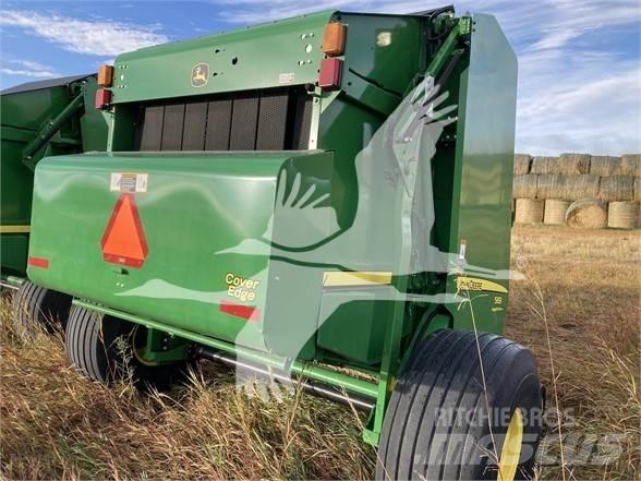 John Deere 569 圆捆打捆机