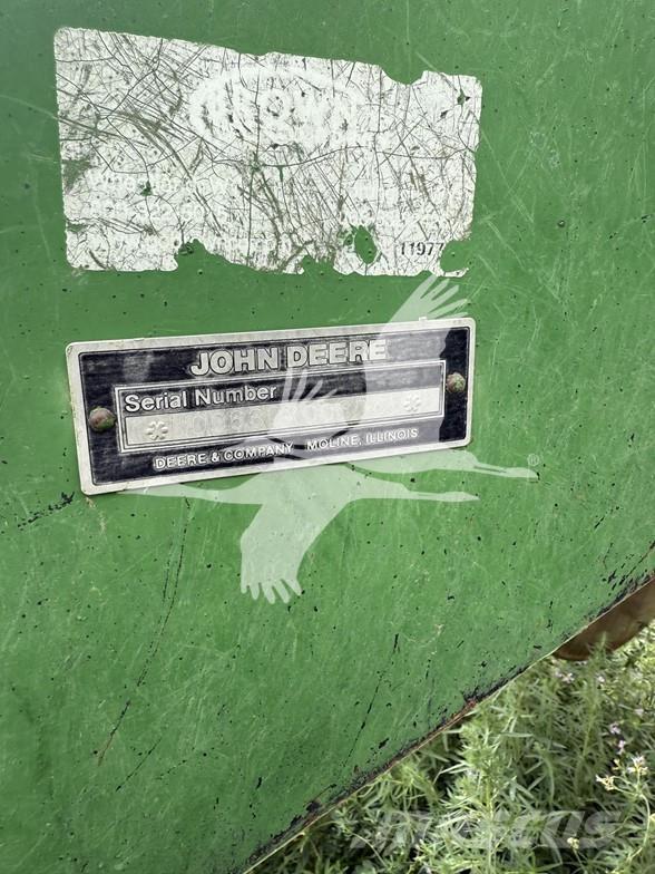 John Deere 630 圆盘耙