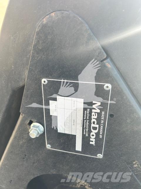 MAC DON FD140 联合收割机头