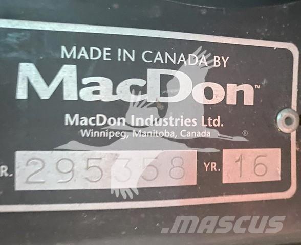 MAC DON FD75D 联合收割机头